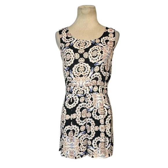 Forever 21 black cream print summer romper size XS - Picture 1 of 14